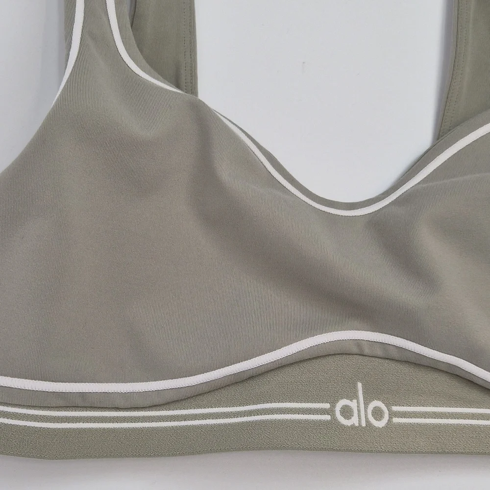 Alo Yoga Airbrush Heart Throb Bra Limestone Medium - Picture 4 of 8